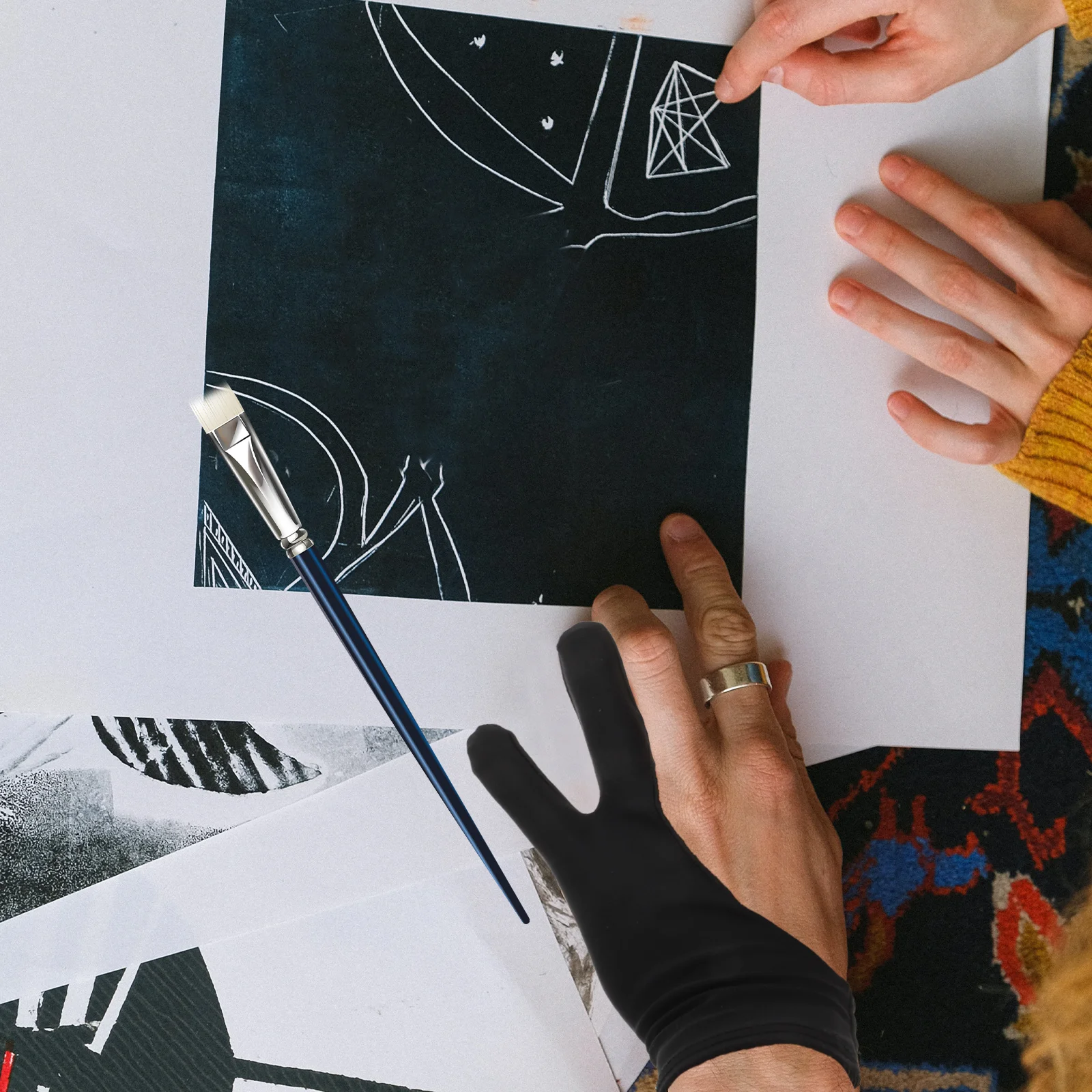 Перчатки для рисования с двумя пальцами для художника - Фотография_4