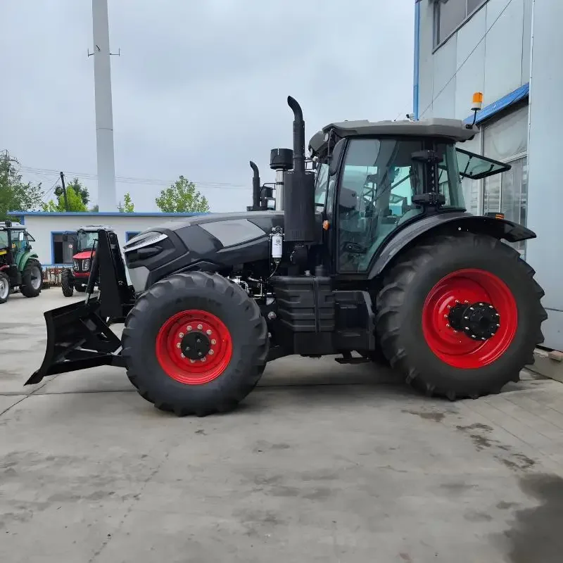 240 л.с. сельскохозяйственный трактор