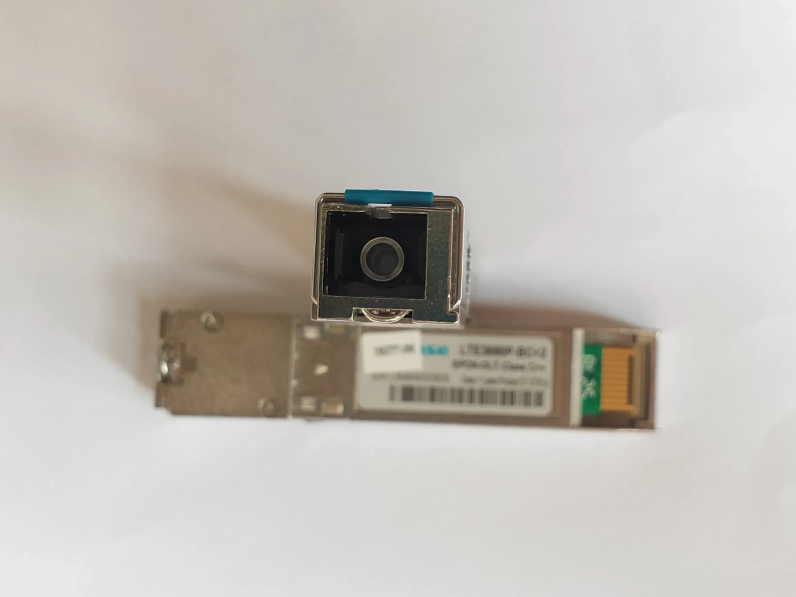 Оптоволоконный коммутатор hisense