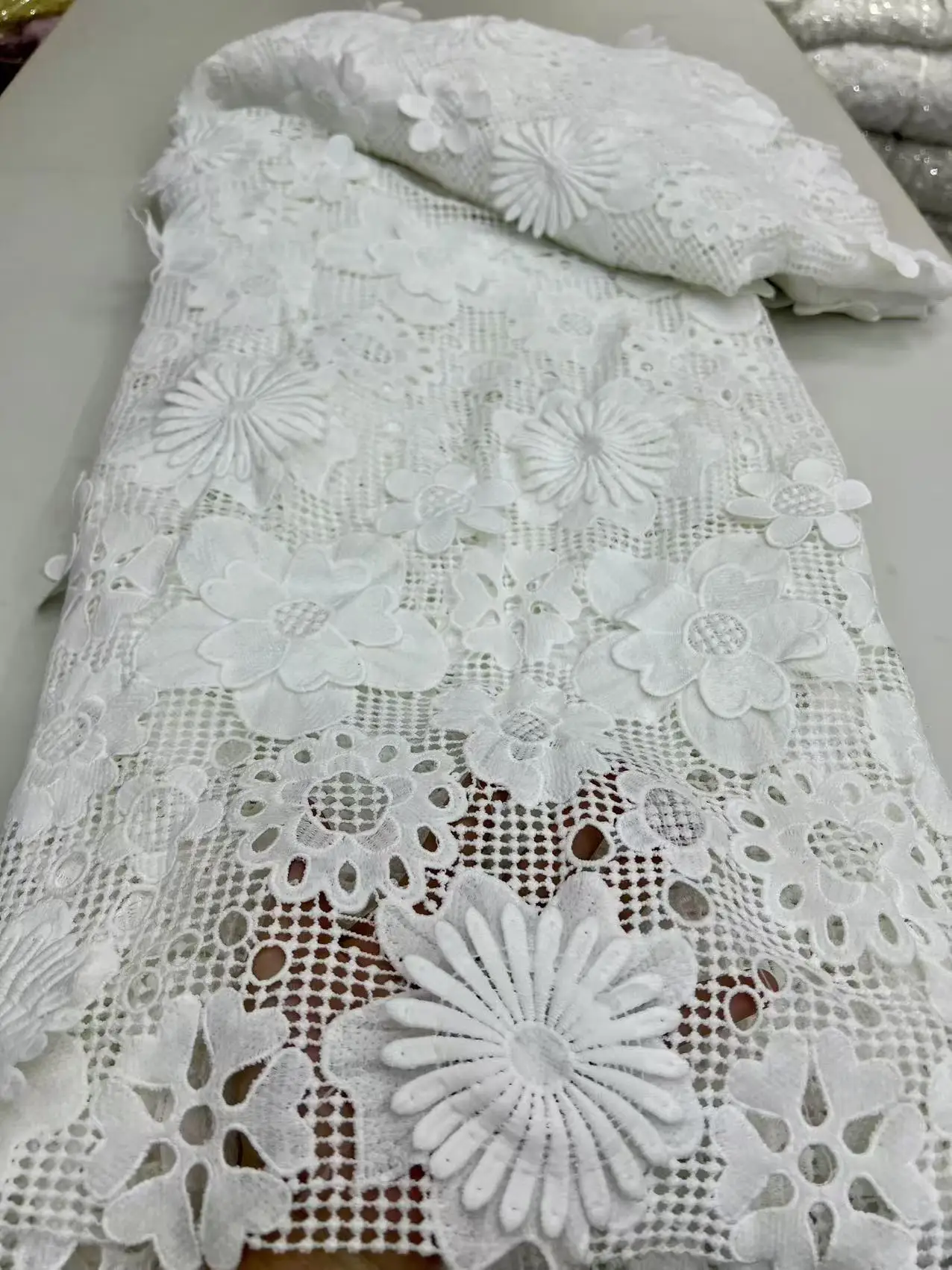 Фабричные предложения новейшая белая 3d аппликация из гипюрового кружева - Фотография_5