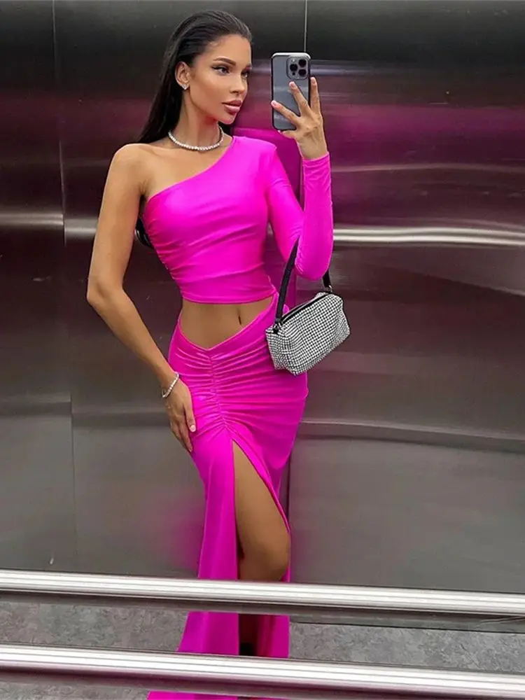 Cnyishe платье макси на одно плечо с вырезами и рюшами для женщин - Фотография_4