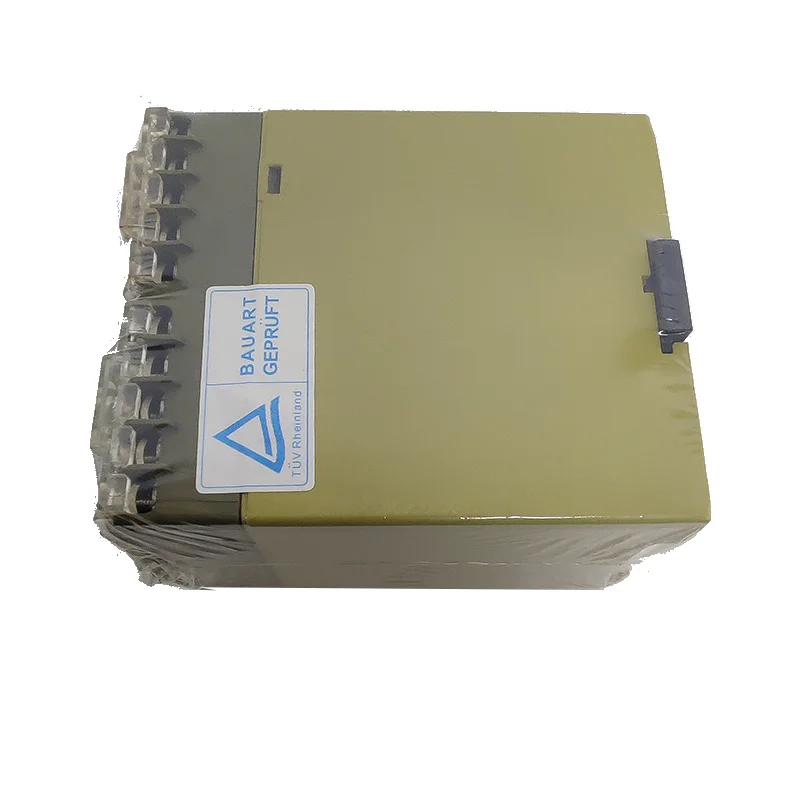 Оригинальное готовое реле безопасности v 300s pilz 474791 - Фотография_3