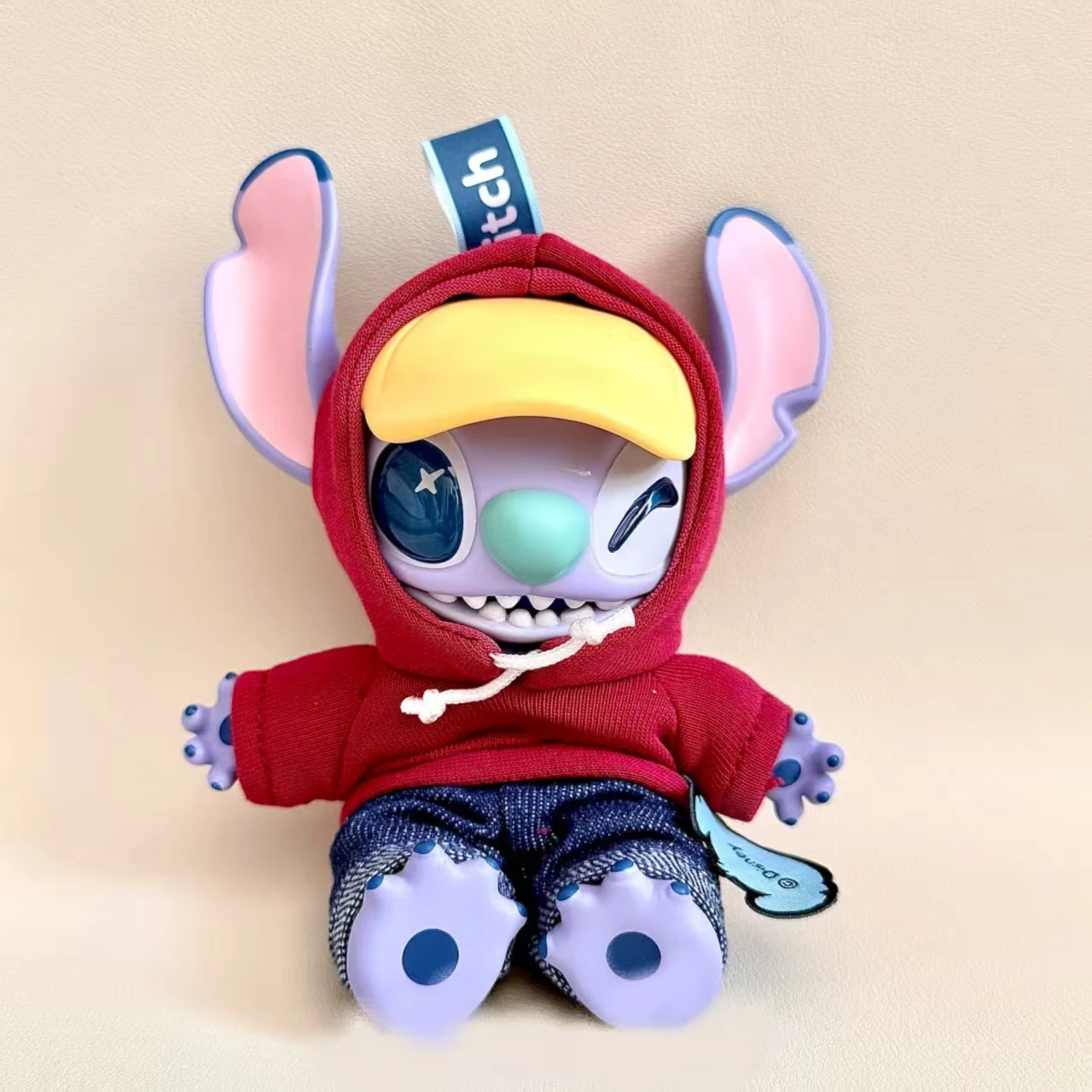 Виниловые плюшевые брелки stitch blind box genz street series
