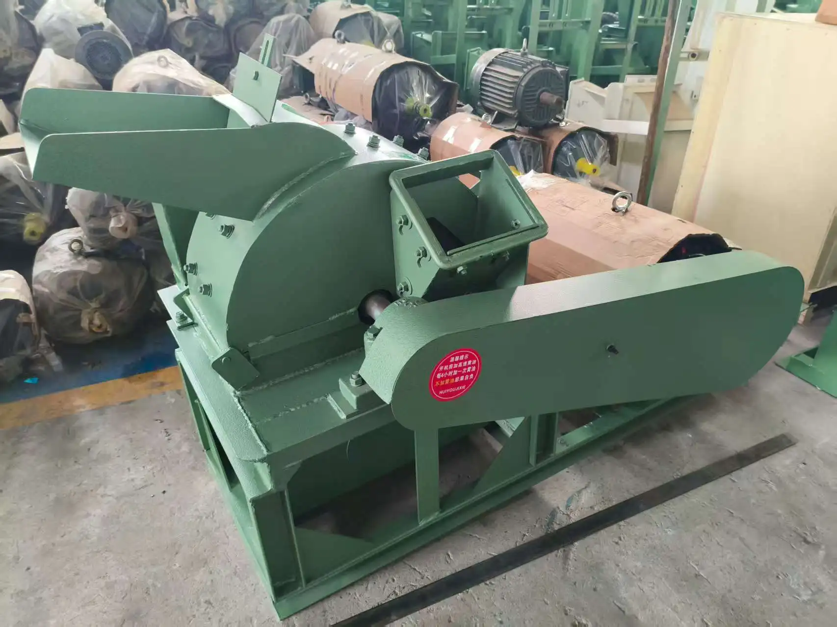 Многофункциональный измельчитель древесины