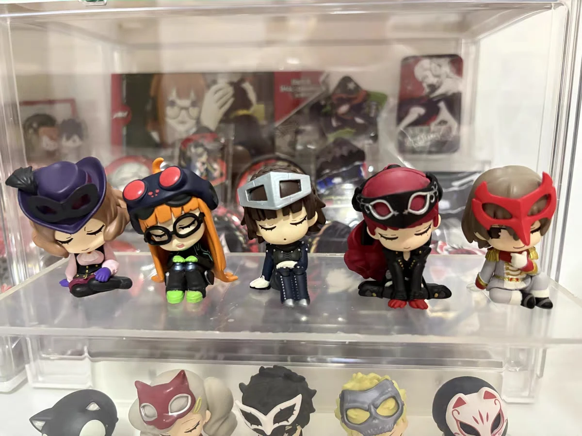 Капсульная игрушка takara tomy p5 royal edition - Фотография_5