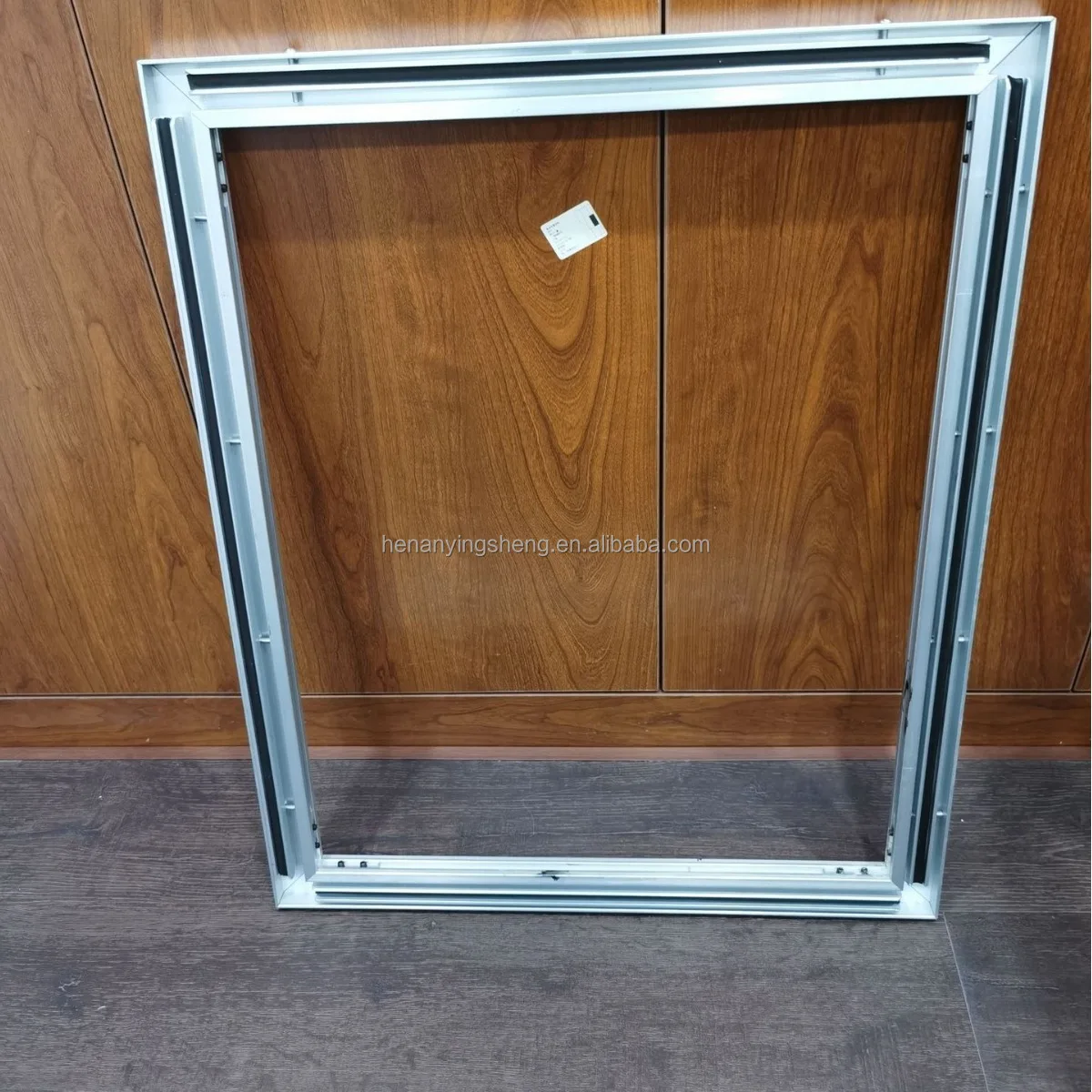 Металлический каркас цифрового - Фотография_5