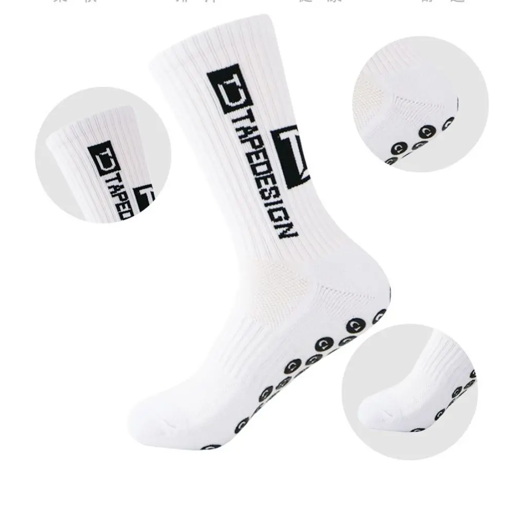 Пар высококачественных футбольных носков с дозатором - Фотография_4