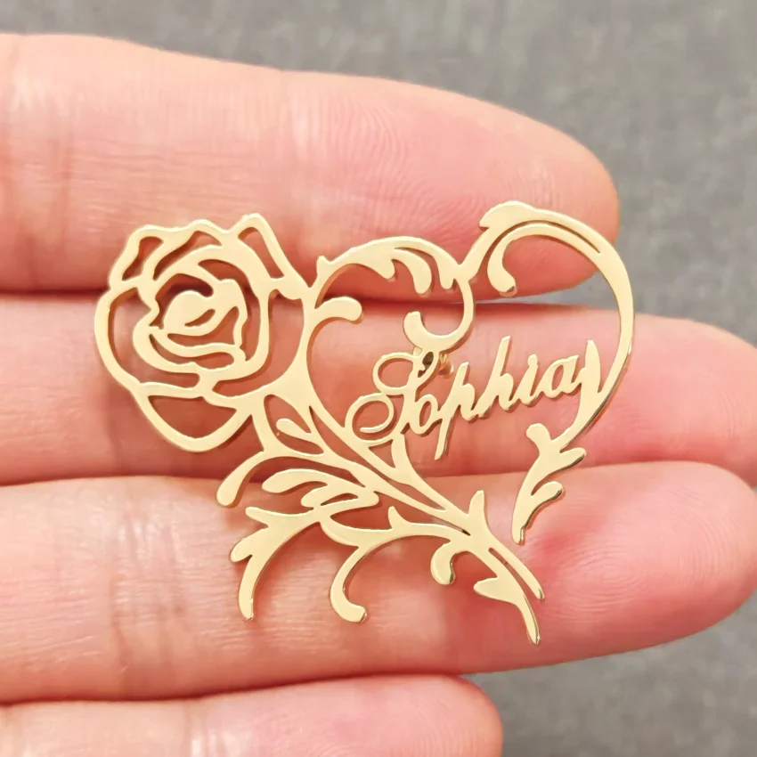 Брошь с именем розы и сердца на заказ - Фотография_4