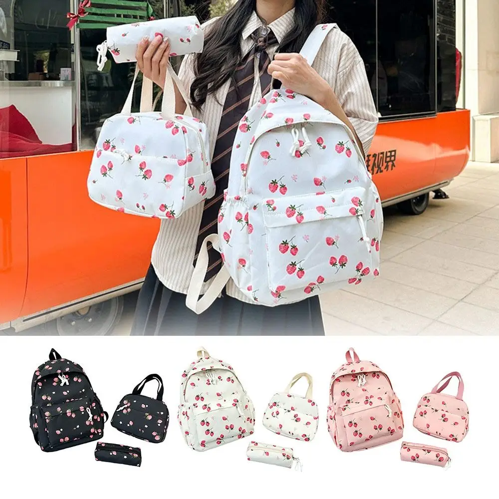 Рюкзак из ткани оксфорд с клубникой в консервативном стиле