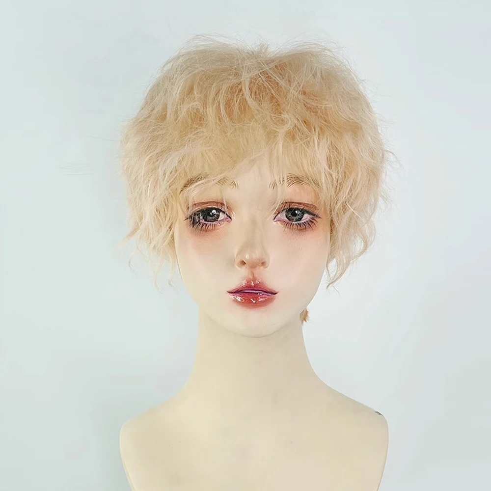 Мужской короткий волнистый вьющийся синтетический светлый парик с челкой - Фотография_3