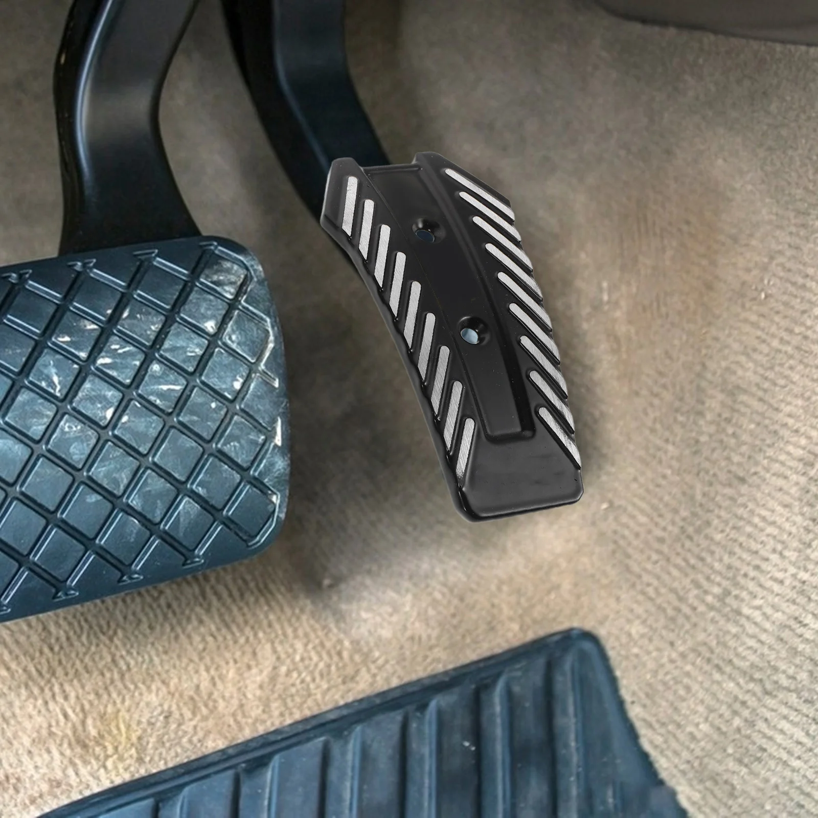 Нескользящие чехлы на педали автомобиля из алюминиевого сплава - Фотография_6