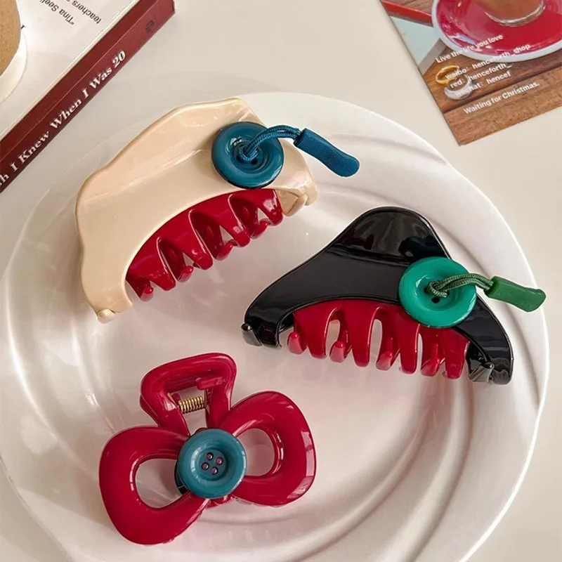 Винтажный красочный бант на пуговицах - Фотография_3