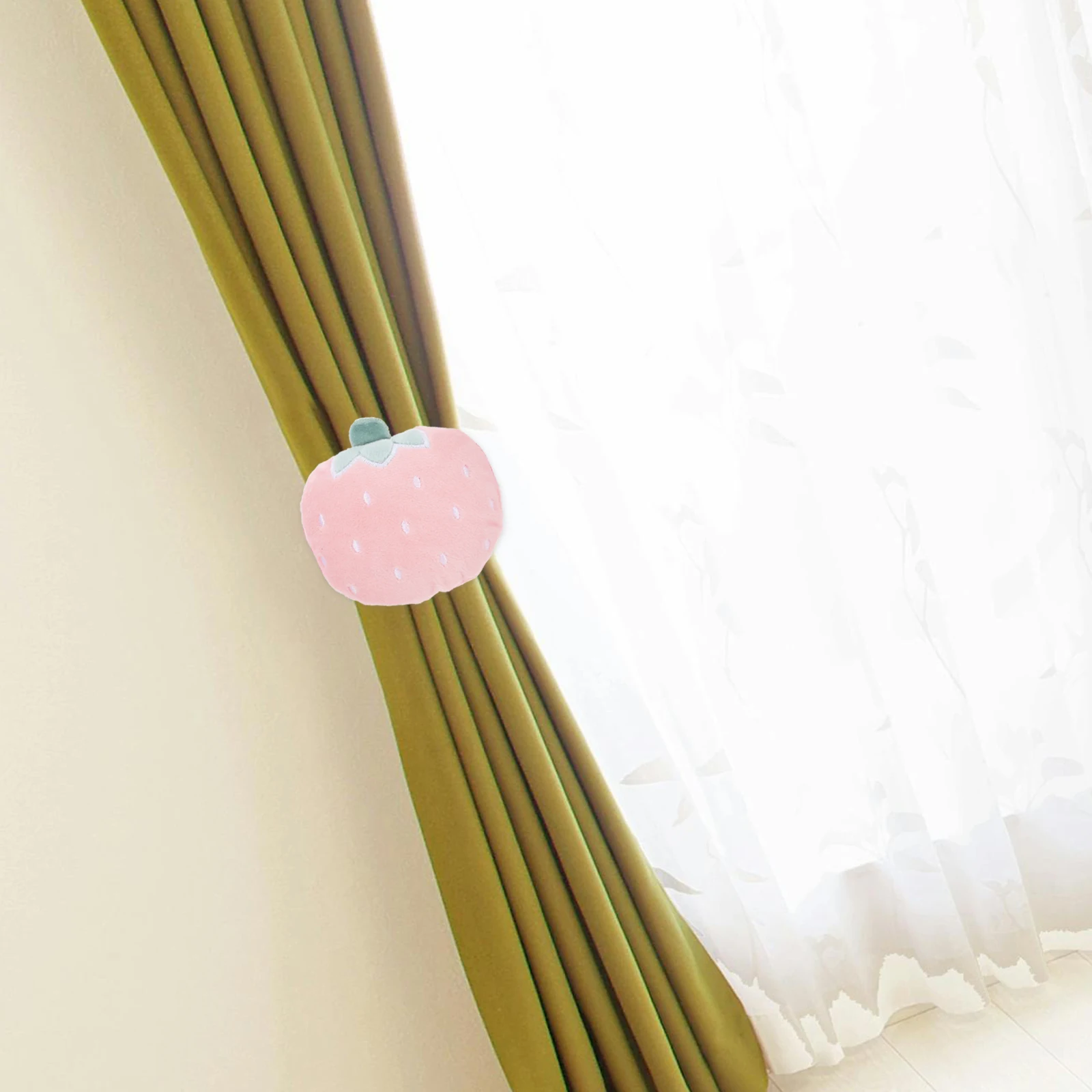 Занавески с фруктами из мультфильма