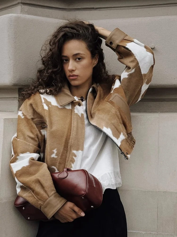 Свободная рубашка с v-образным вырезом и завязкой спереди