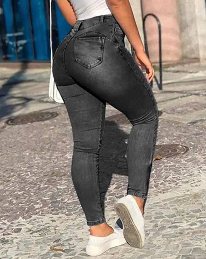 Женские джинсовые брюки - Фотография_3