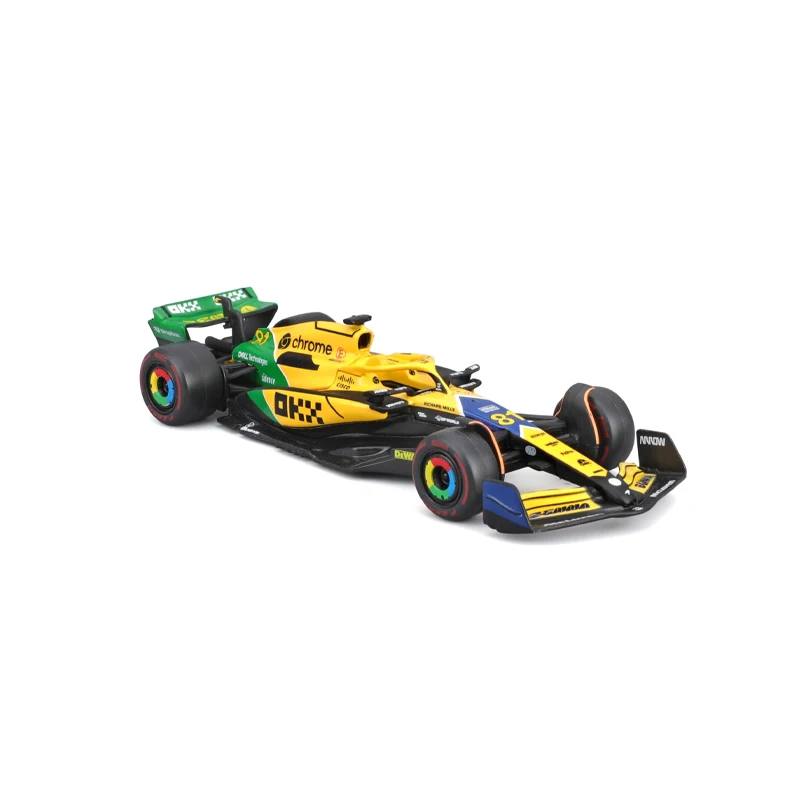 Bburago 1:43 mercedes w15 f1 racing - Фотография_4