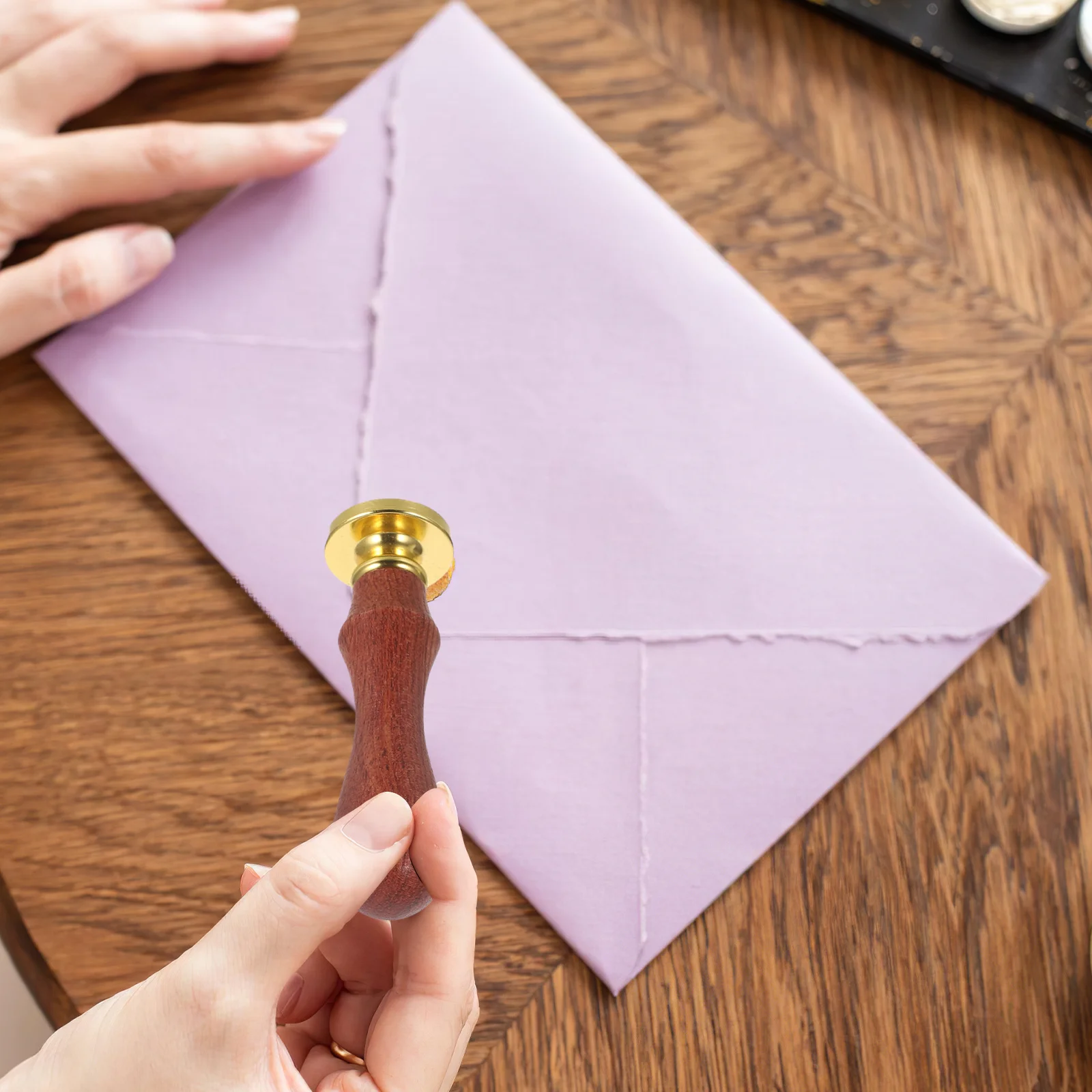 1 комплект сургучной печати