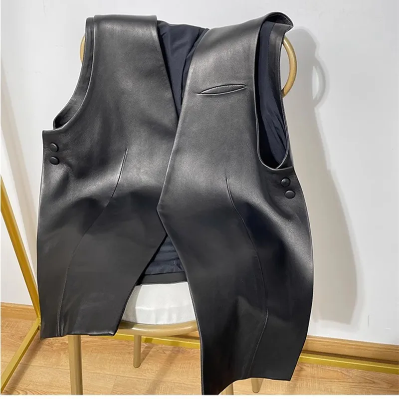 Женский кожаный жилет из овчины без рукавов - Фотография_3