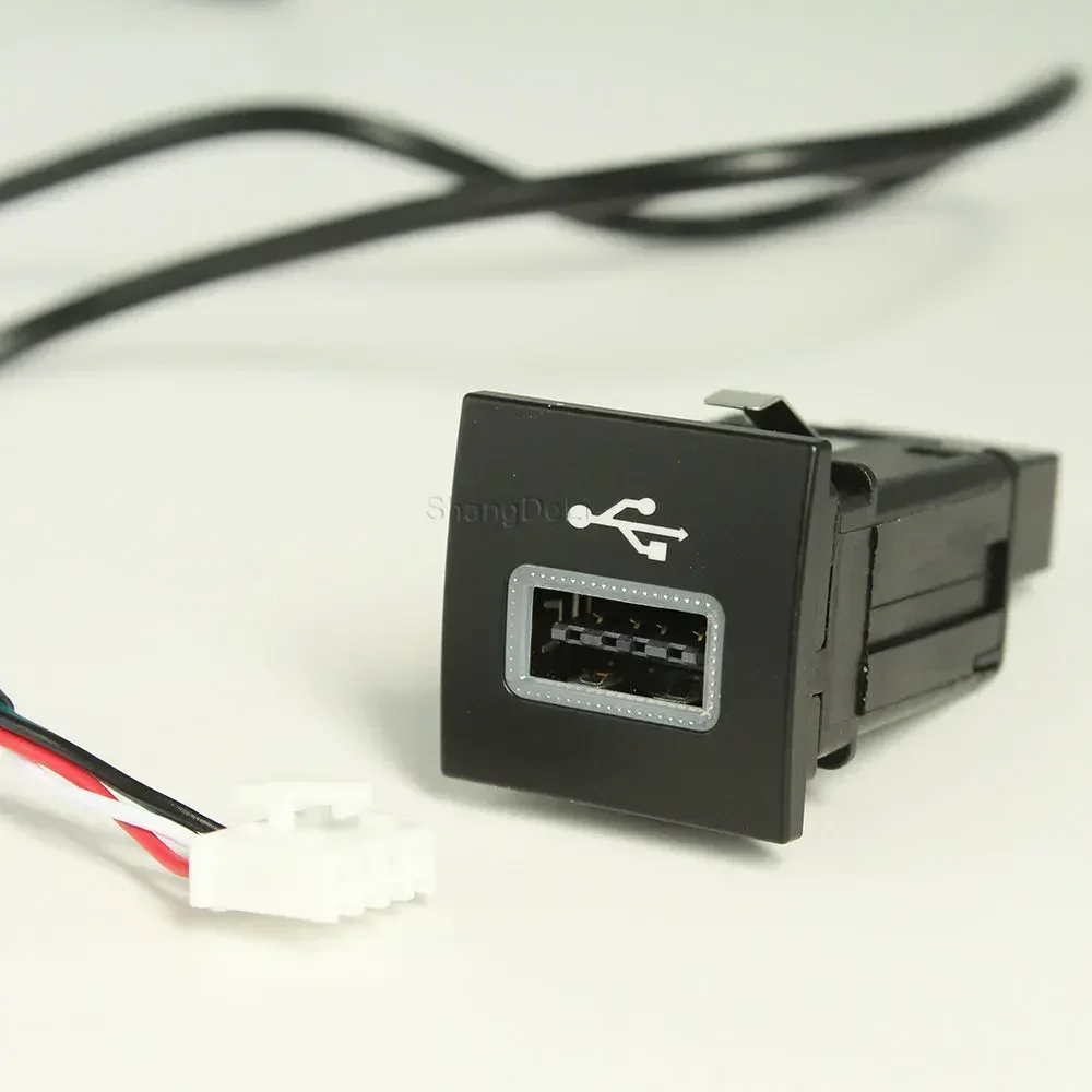Автомобильный usb-входной адаптер - Фотография_3