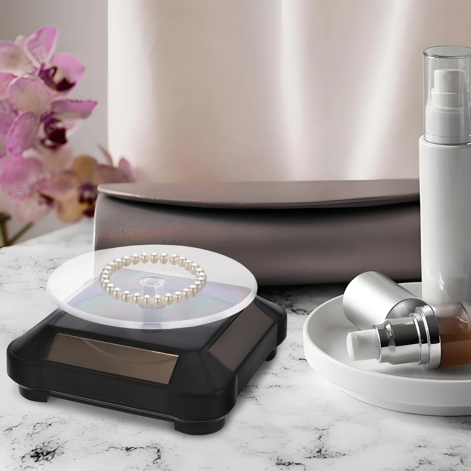 Вращающаяся подставка для ювелирных изделий на солнечной энергии - Фотография_6