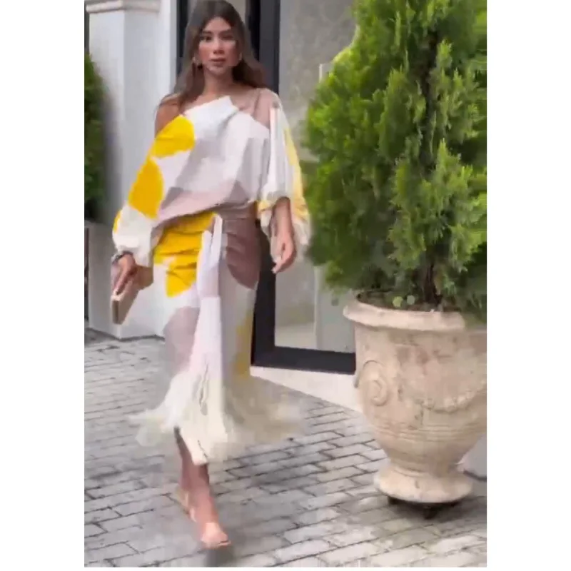 Новый свободный топ с рукавами-фонариками и принтом - Фотография_3