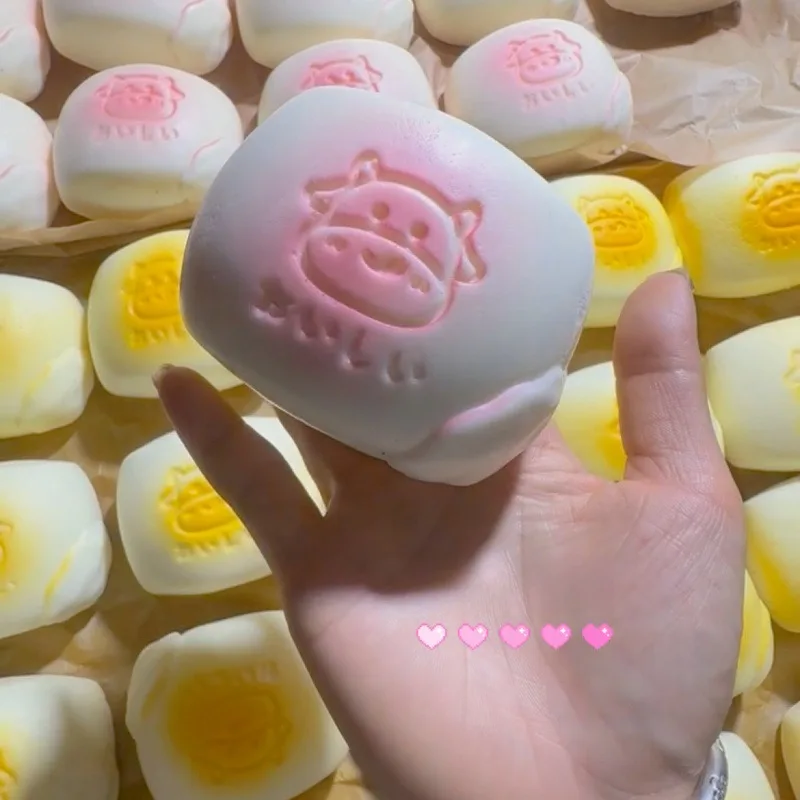 Мягкая игрушка с имитацией молочного хлеба - Фотография_6