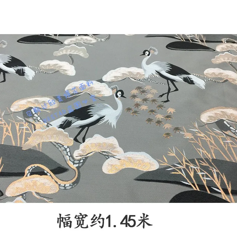 Жаккардовый cheongsam с позолоченным тиснением - Фотография_4