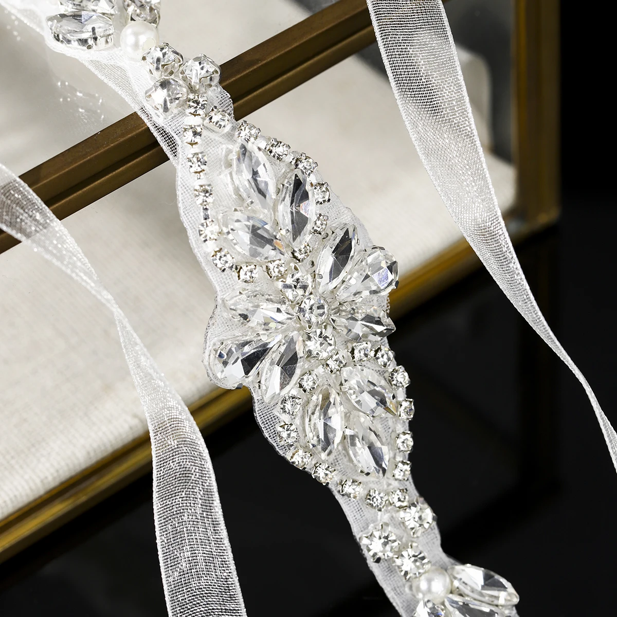 Miallo модный свадебный пояс с серебряными стразами - Фотография_4