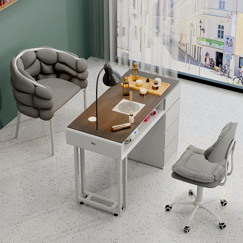 Компактный европейский стол для ногтей