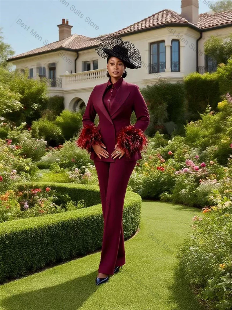 Бордовый женский костюм и брюки