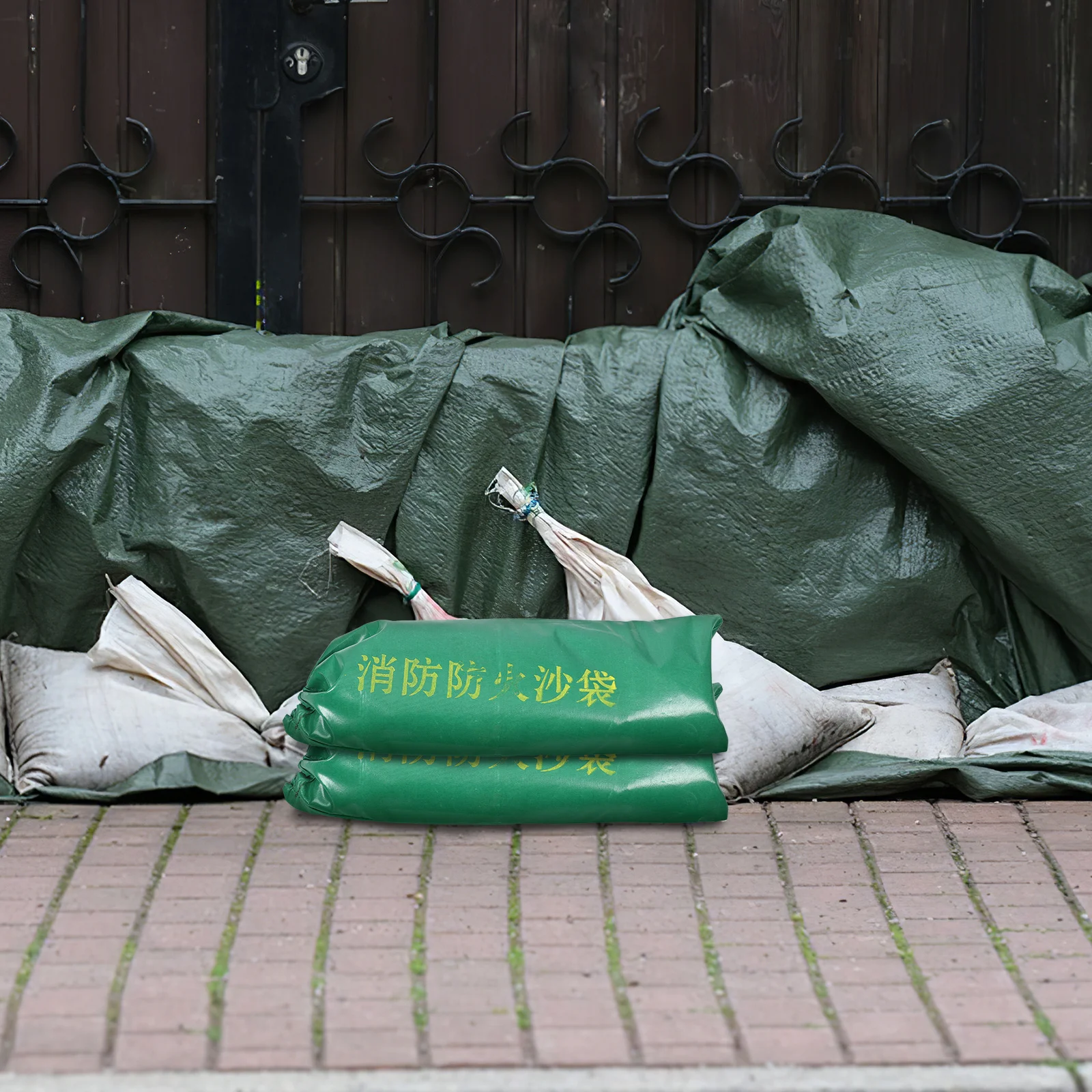 Мешки с песком для защиты от наводнения - Фотография_3