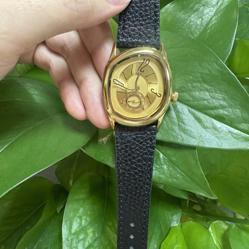 Новые витые часы оригинальной формы - Фотография_4