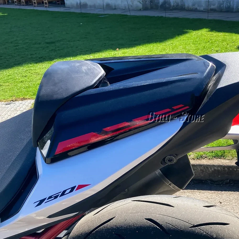Чехол на капот заднего пассажирского сиденья 2023 2024 cb750 hornet - Фотография_5