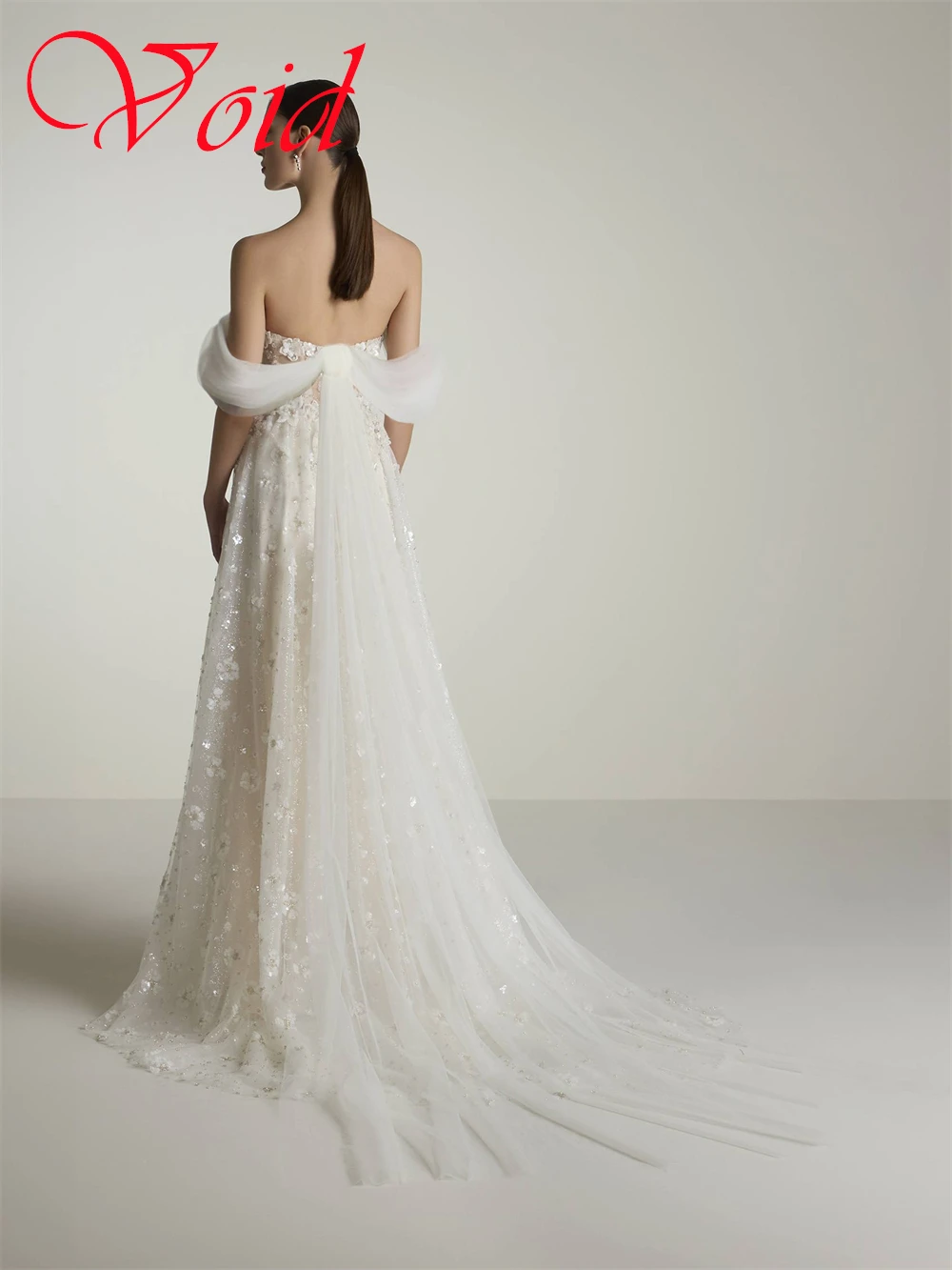 Индивидуальное мечтательное белое тюлевое свадебное платье - Фотография_2