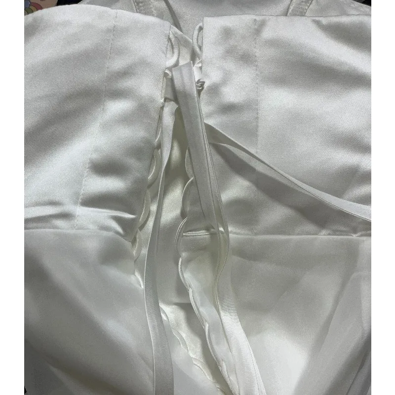 Новейшие простые свадебные платья - Фотография_5