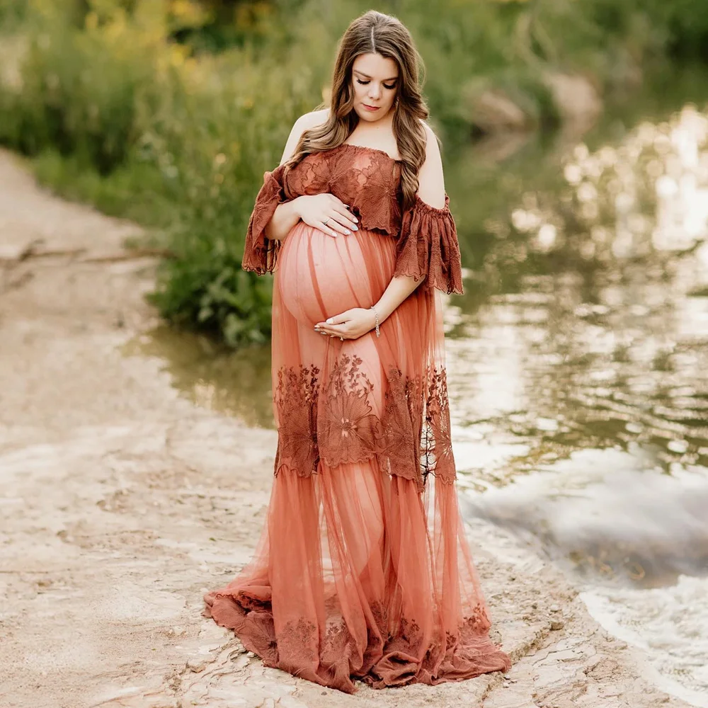 Сетчатое кружевное платье с вышивкой - Фотография_3