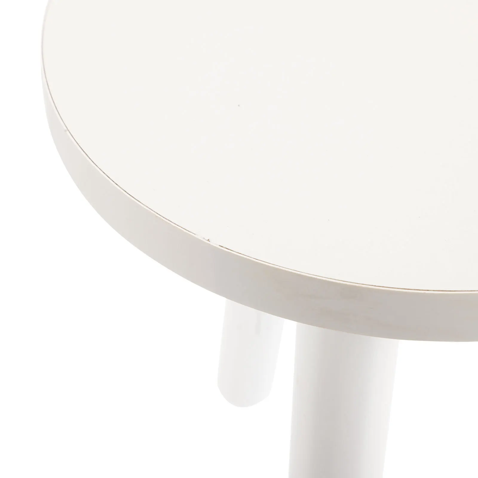 Деревянная подставка для растений