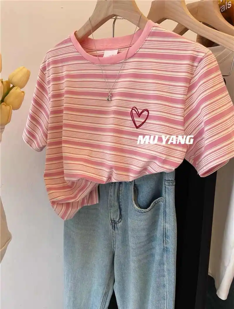 Летняя полосатая женская футболка - Фотография_5