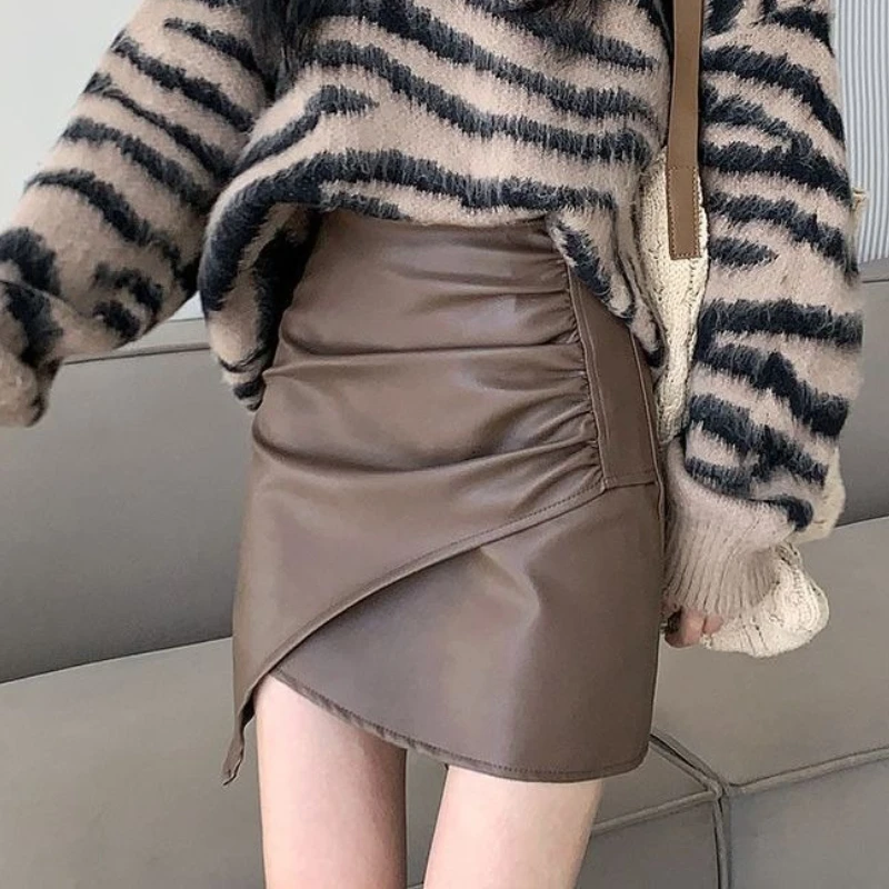 Однотонная асимметричная кожаная