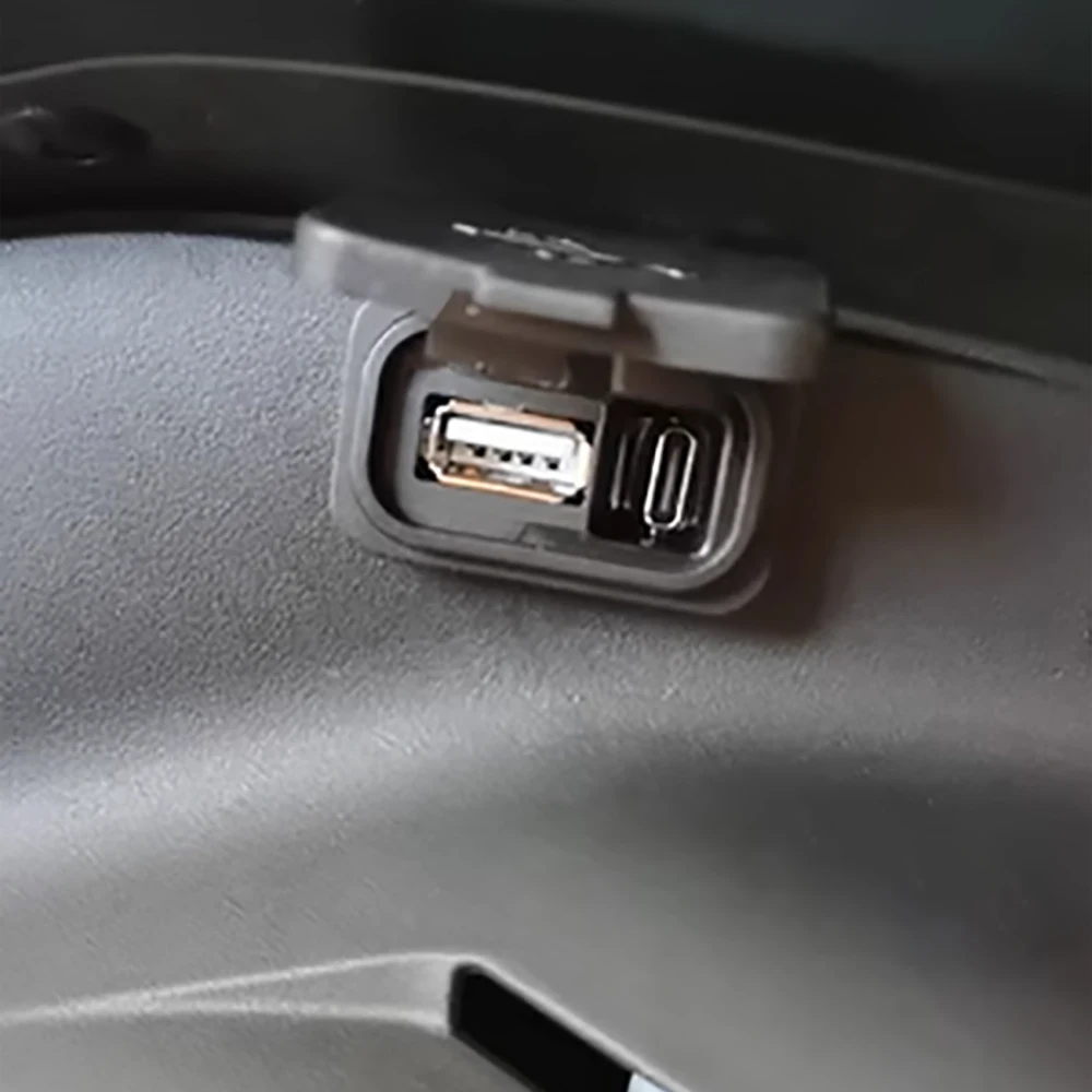 Usb-разъем для зарядки мотоцикла - Фотография_5