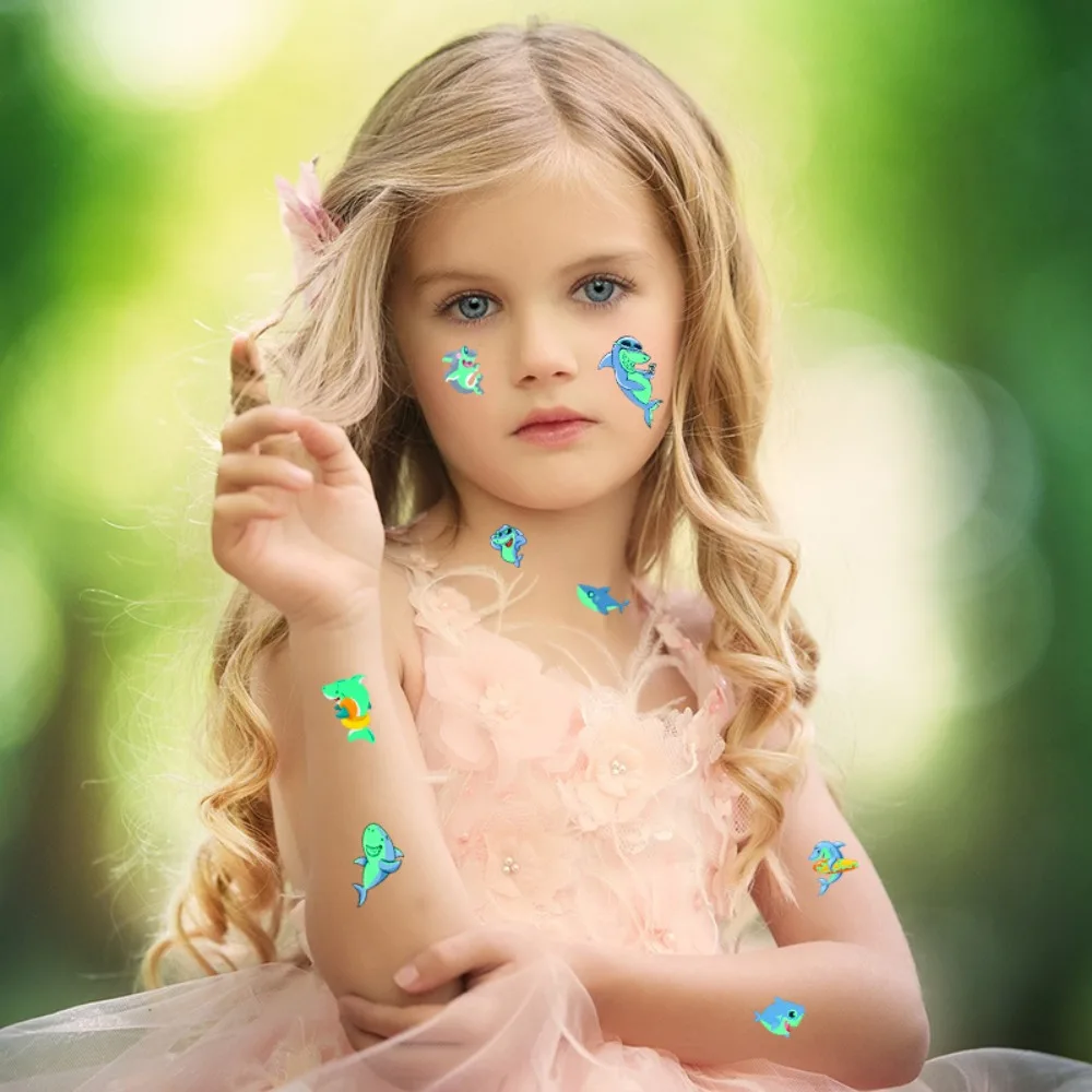 Листов светящиеся татуировки аниме - Фотография_3