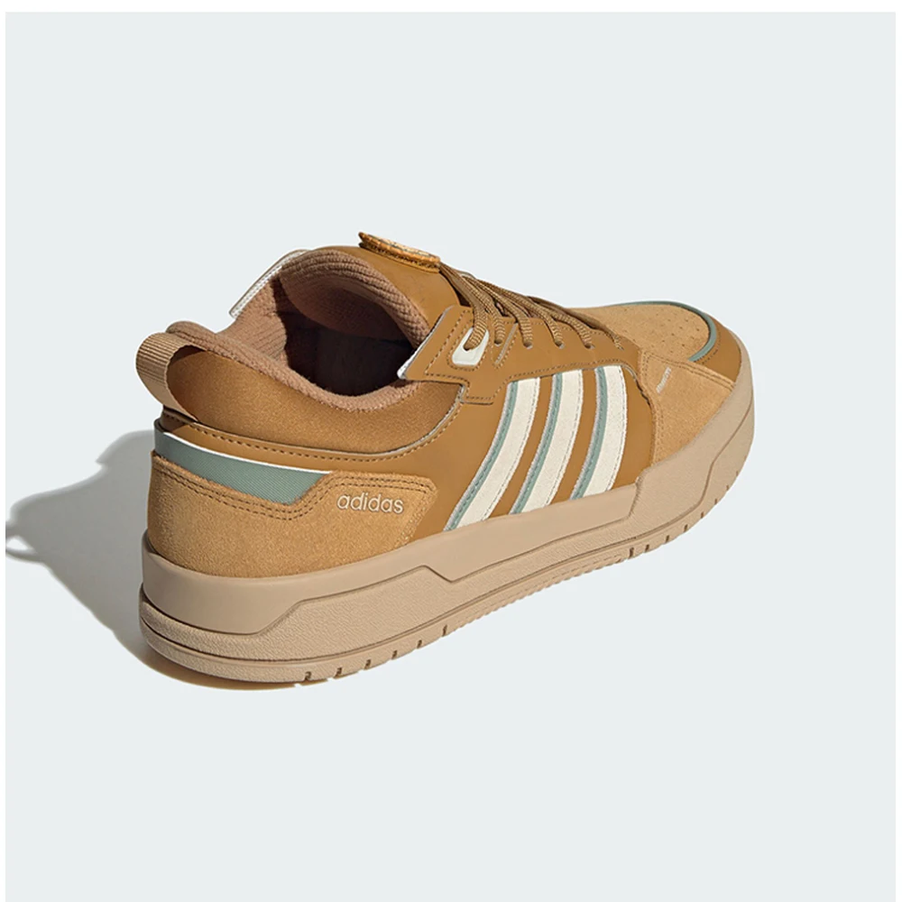 Кроссовки adidas в стиле ретро - Фотография_3