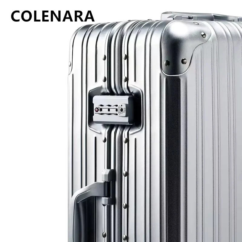 Чемодан для салона colenara