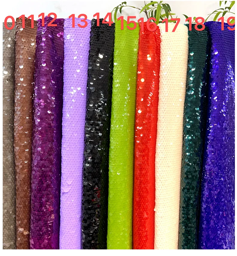 Ткань с блестками толщиной 5 мм