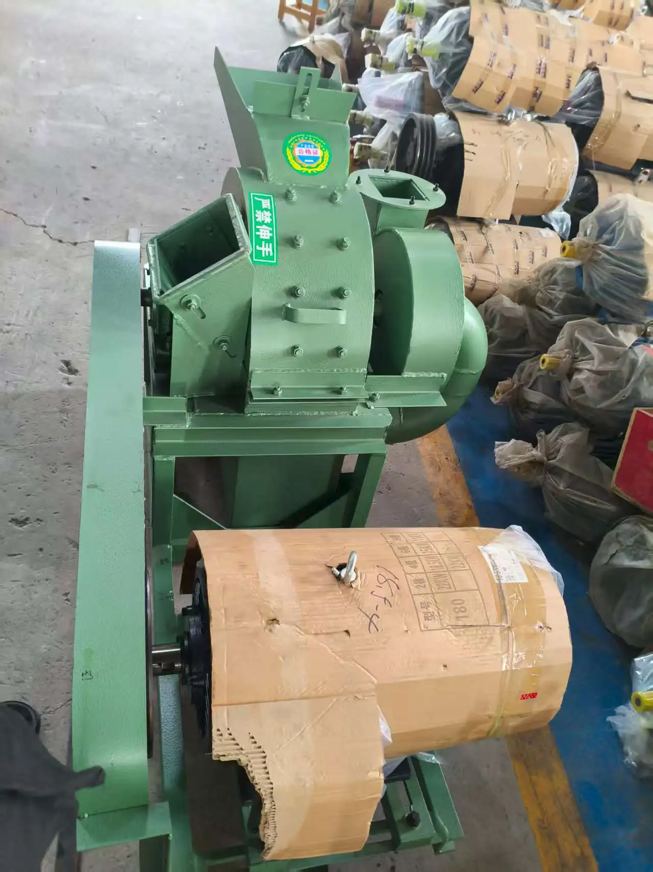 Многофункциональный измельчитель древесины - Фотография_3