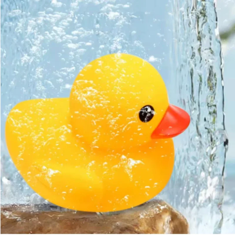 Резиновая утка, милые игрушки для плавания в воде для детей - Фотография_2