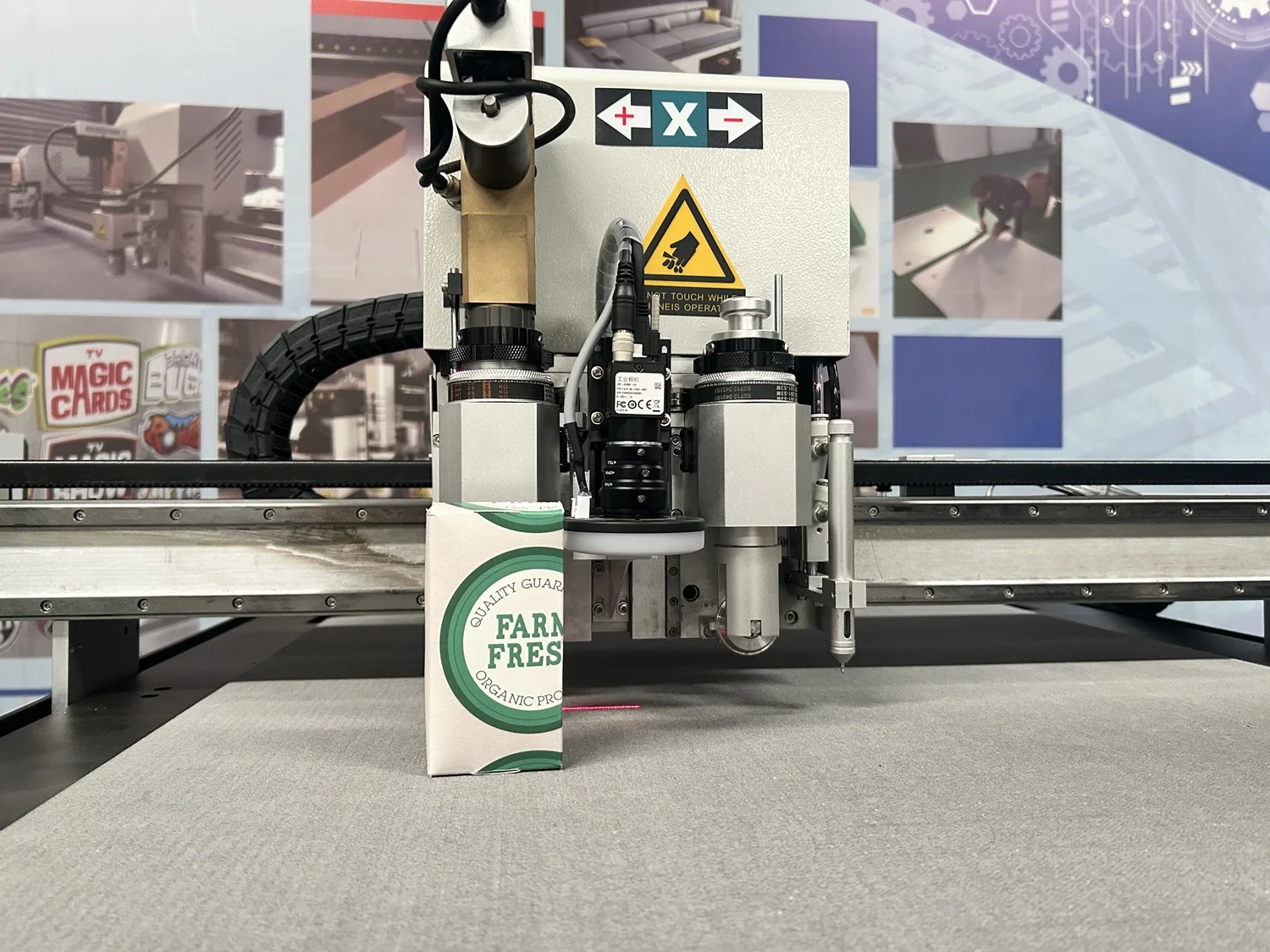 Машина для изготовления рождественских подарочных коробок - Фотография_6