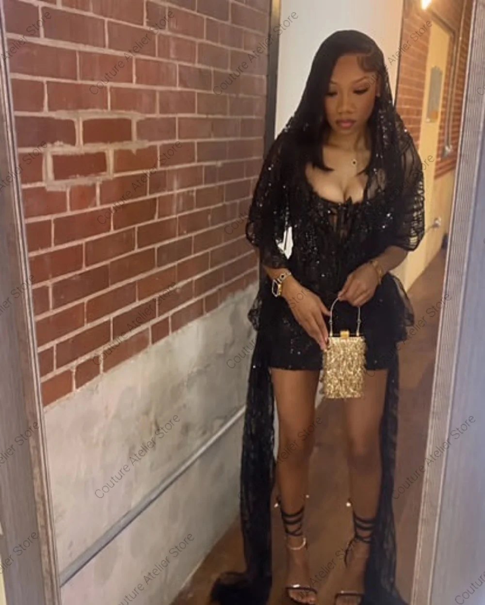 Черное платье для выпускного вечера с кристаллами и бисером - Фотография_4