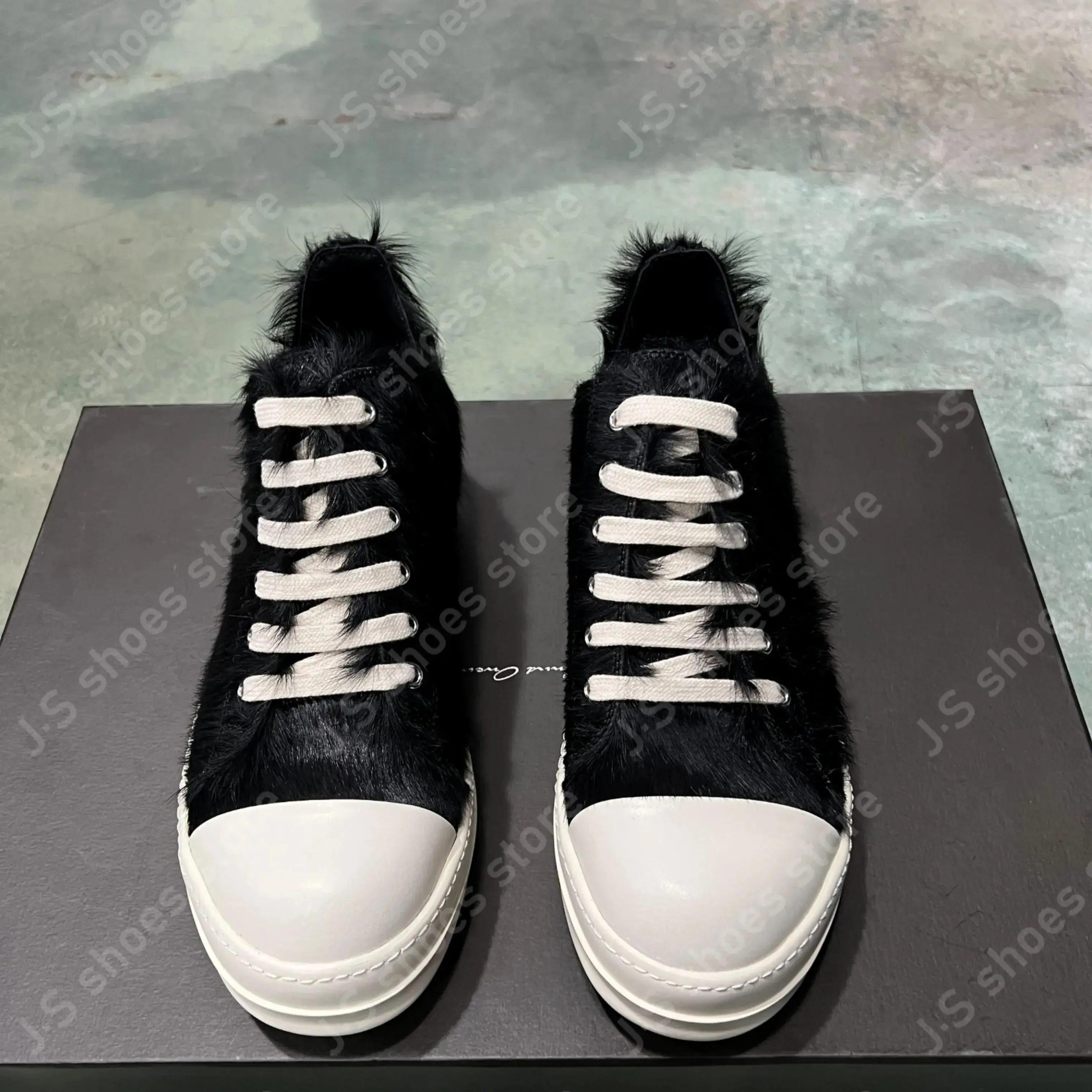 Роскошные черные низкие туфли из конского волоса r-o - Фотография_4