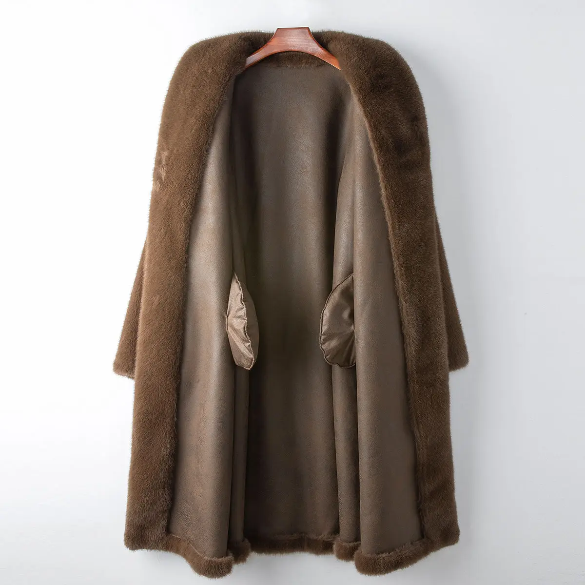 Года, утолщенная длинная шуба из норкового меха - Фотография_3